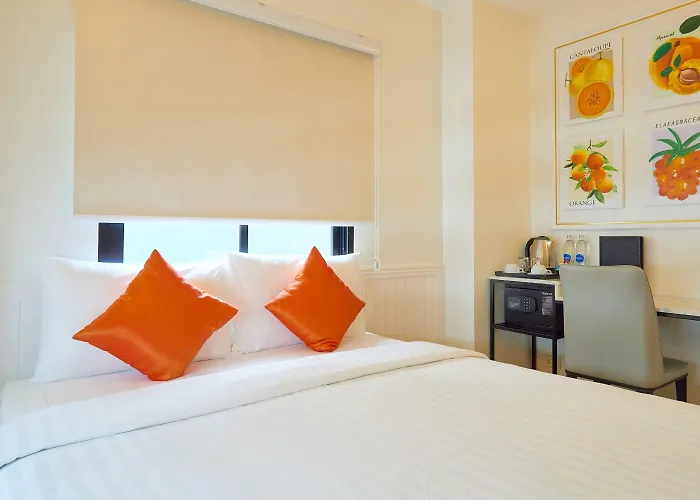 Rose Apple Hotel