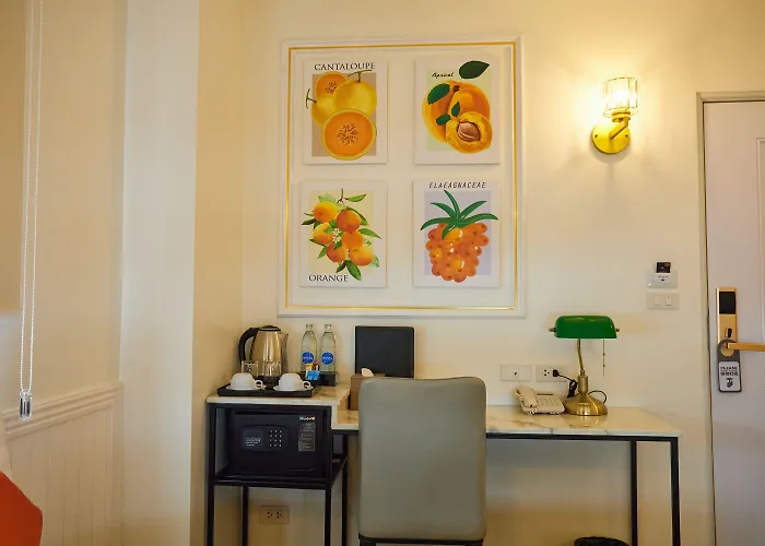 Rose Apple Hotel 3*